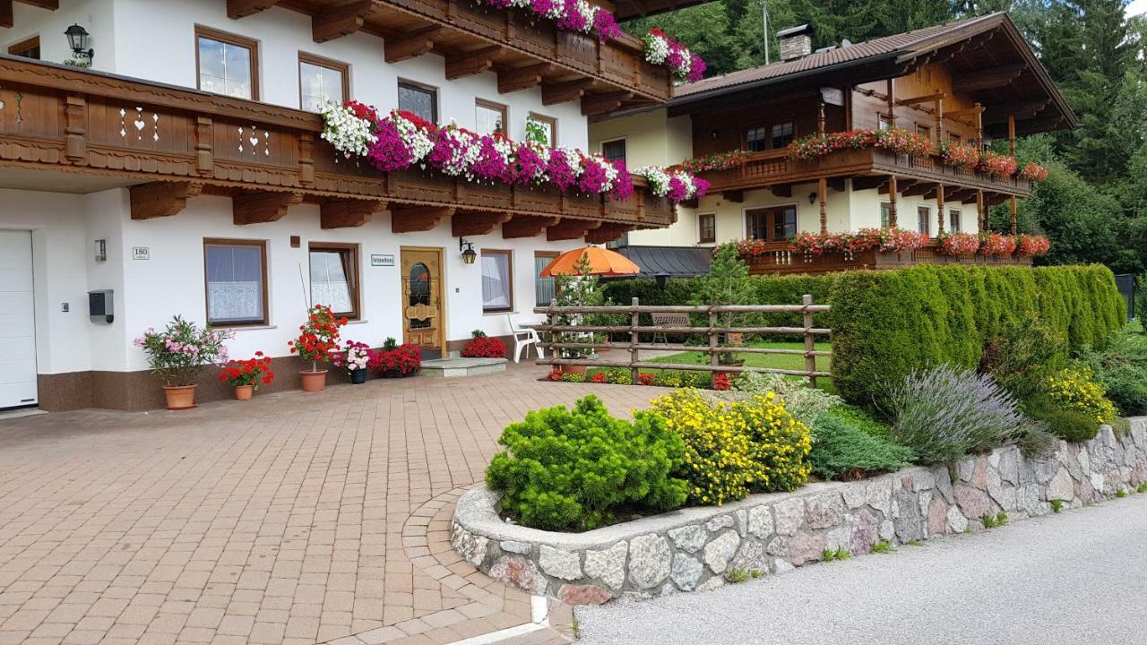 Haus Jeannette Lägenhet Zellberg Exteriör bild